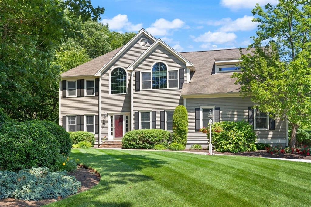 Property Photo: 15 Aspen Hollow Dr MA 02356