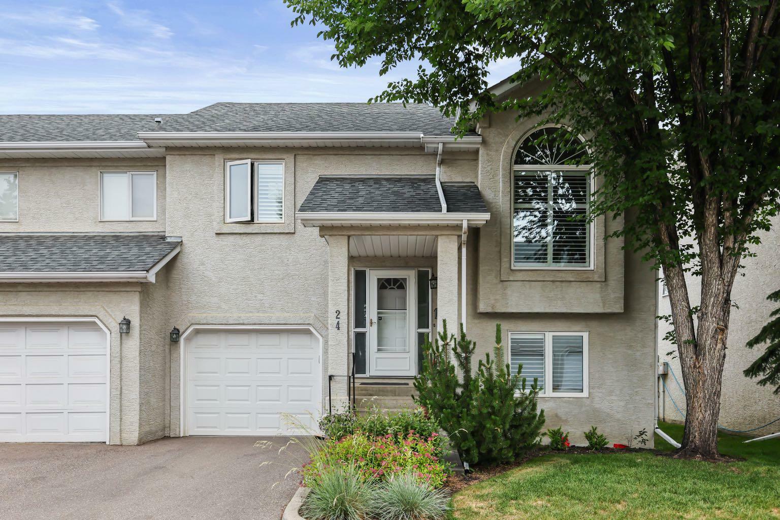 Photo de la propriété: 24 Sunlake Gardens SE AB T2X 3G4