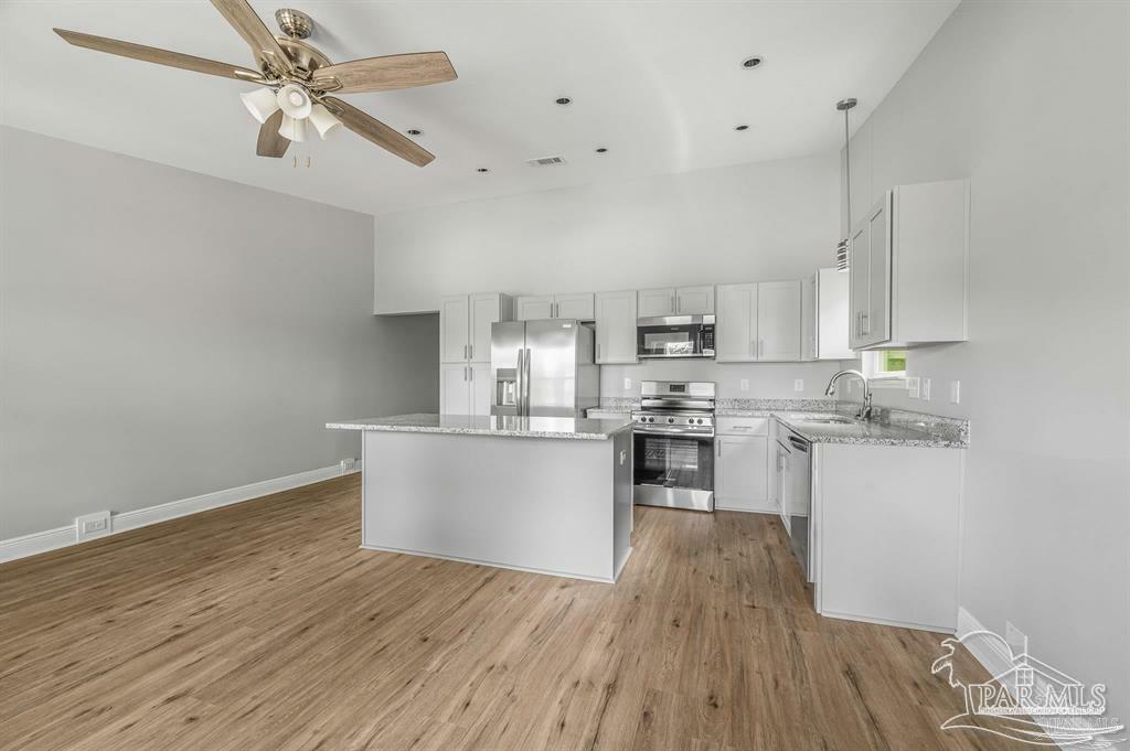 Property Photo: 1908 N Tarragona St FL 32503