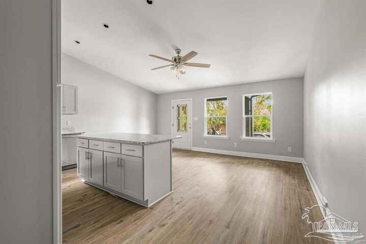 1908 N Tarragona St  Pensacola FL 32503 photo