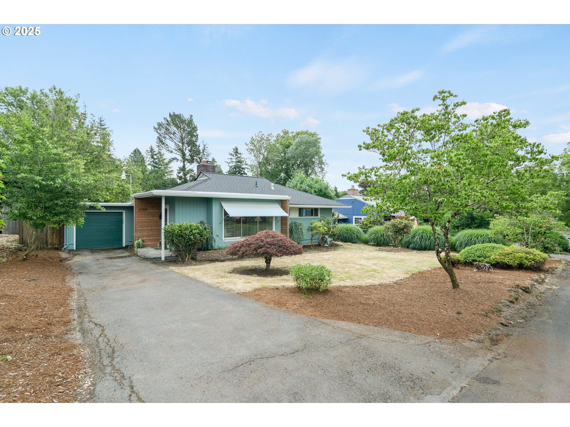 Property Photo:  2760 SW 123rd Ave  OR 97005 