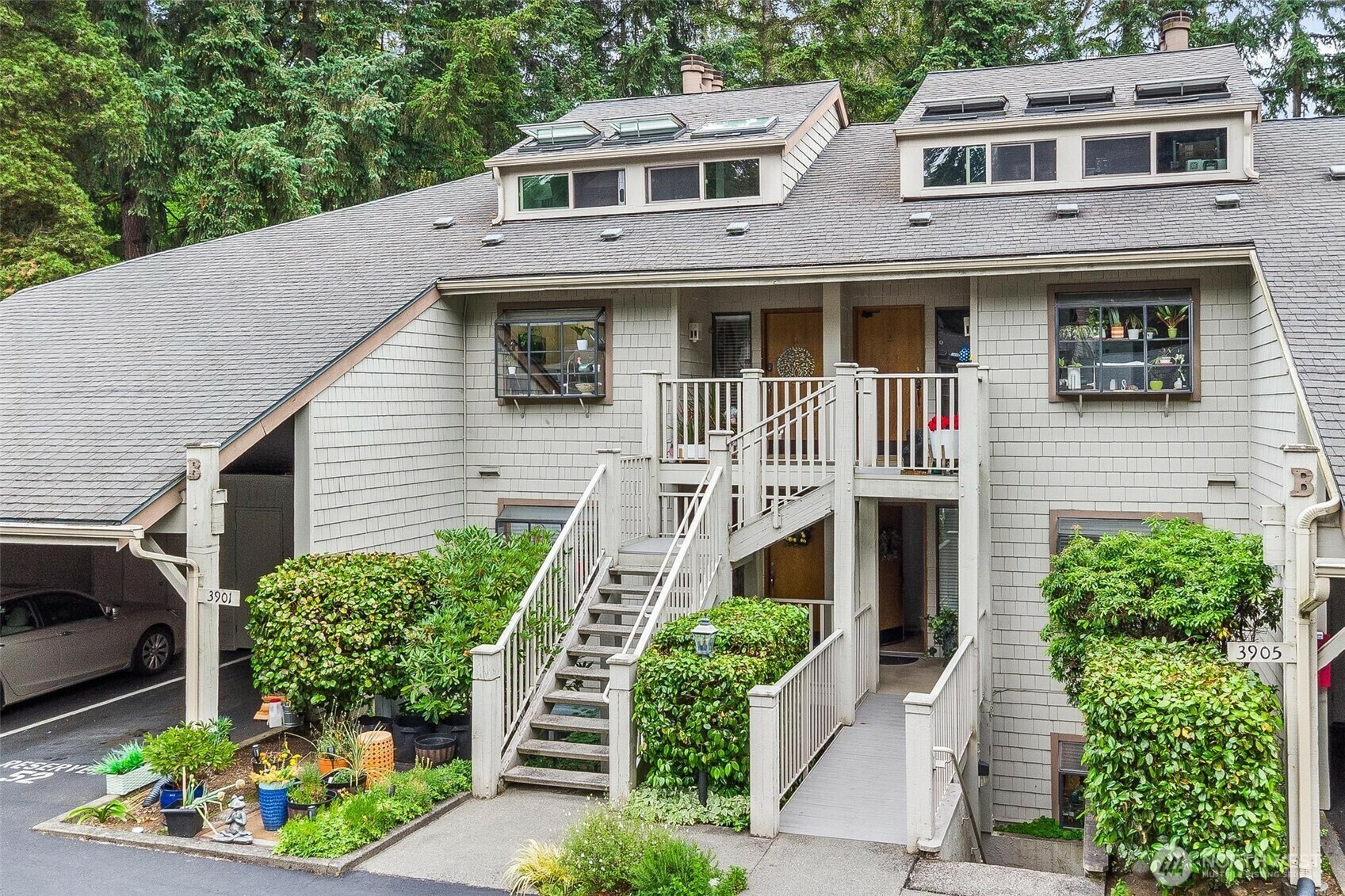 3901  108th Avenue NE B301  Bellevue WA 98004 photo
