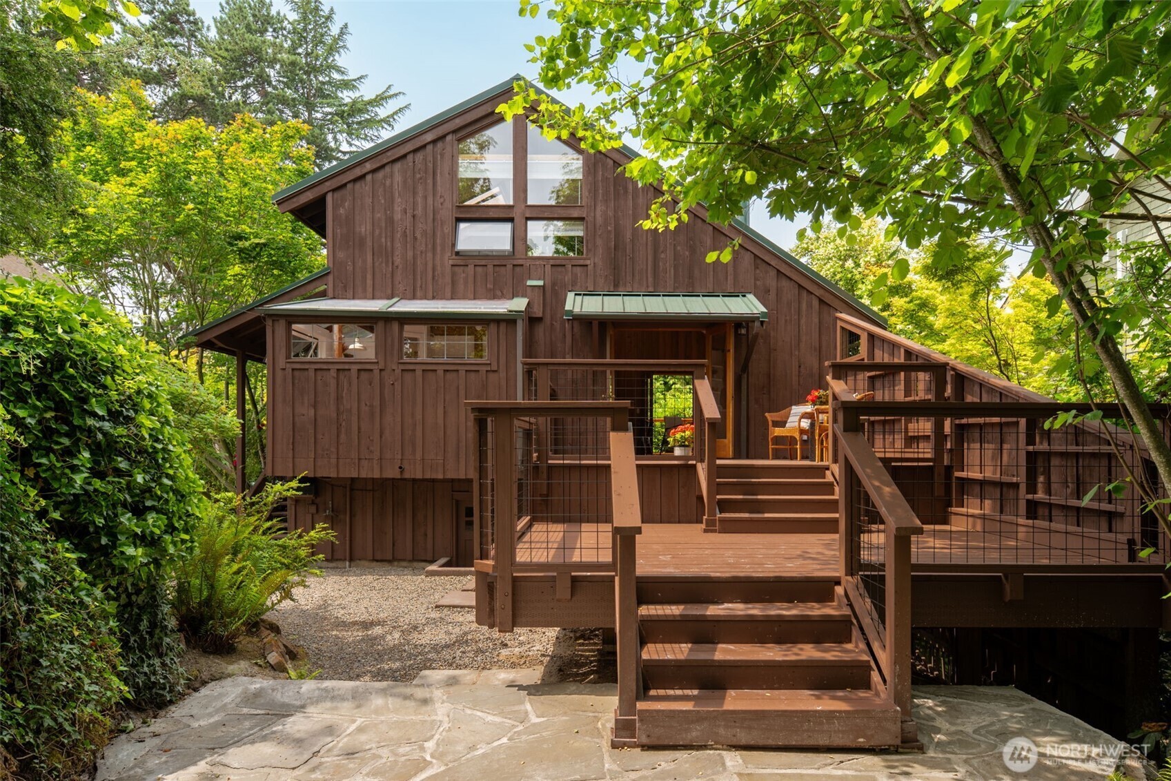 Property Photo: 181 34th Avenue E WA 98112