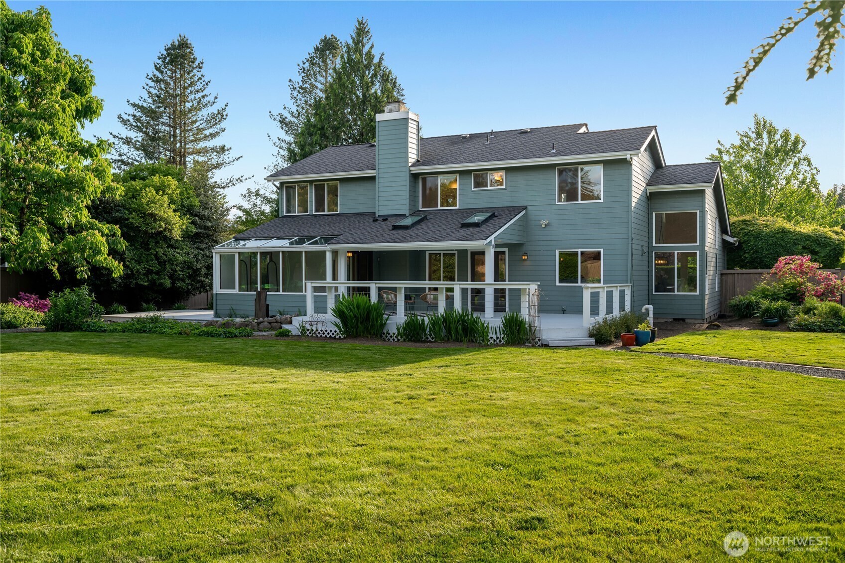 Property Photo:  4452  326th Avenue NE  WA 98014 
