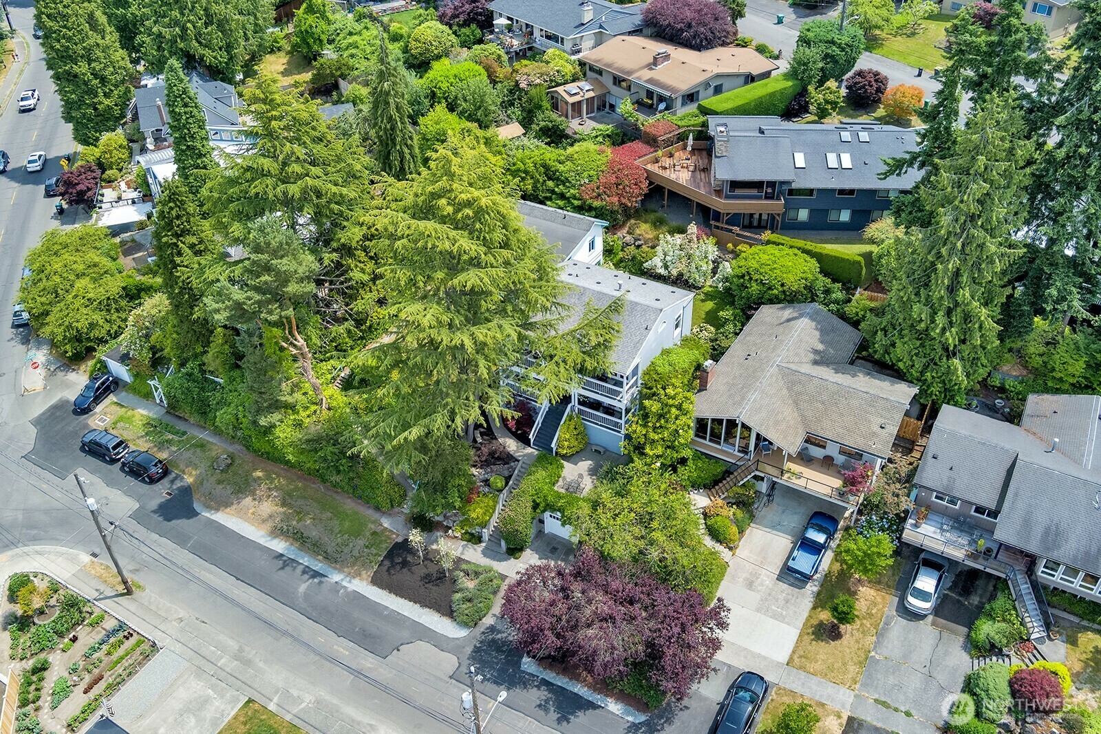 Property Photo:  9266  44th Avenue SW  WA 98136 