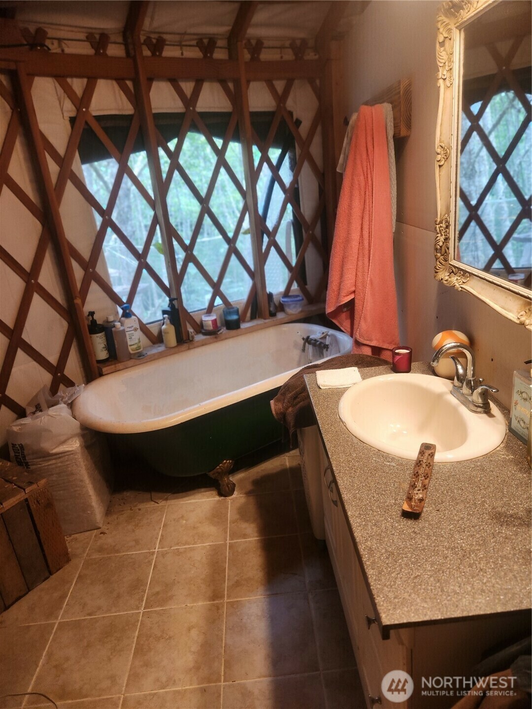 Property Photo: 5 Eaglemount Road WA 98368