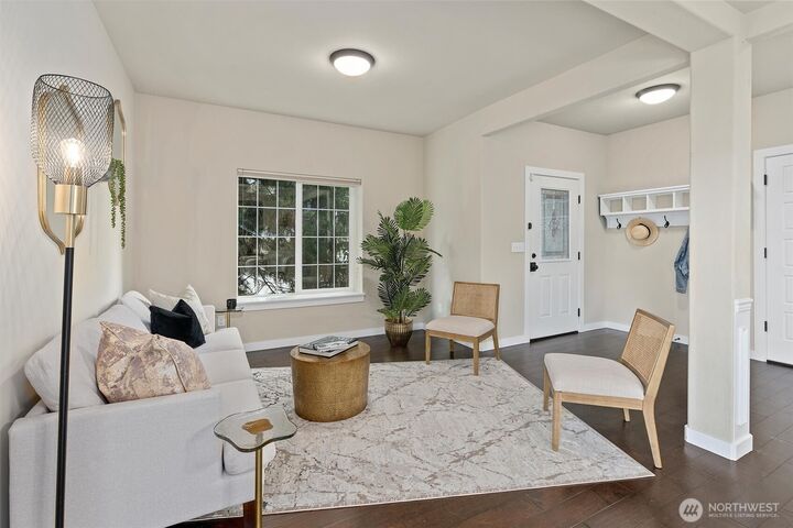 Property Photo:  4818 N Ferdinand Street  WA 98407 