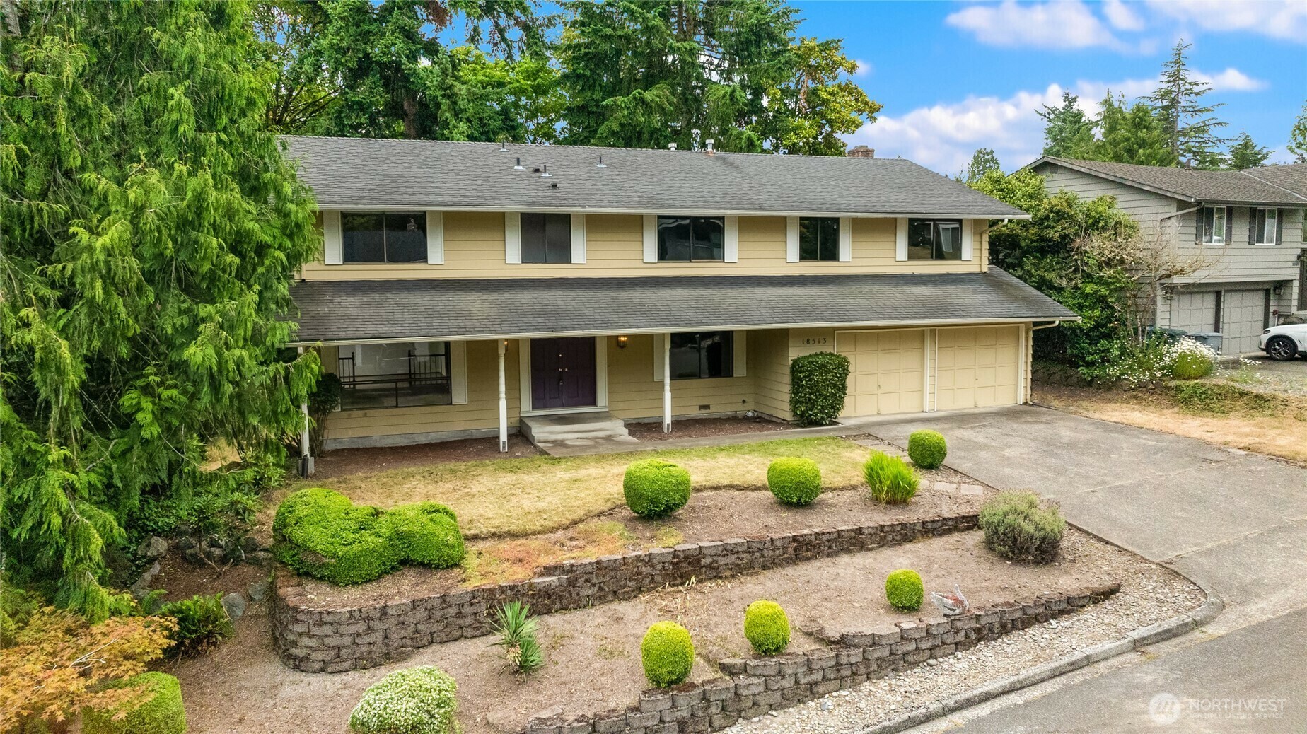 Property Photo: 18513 NE 19th Place WA 98008