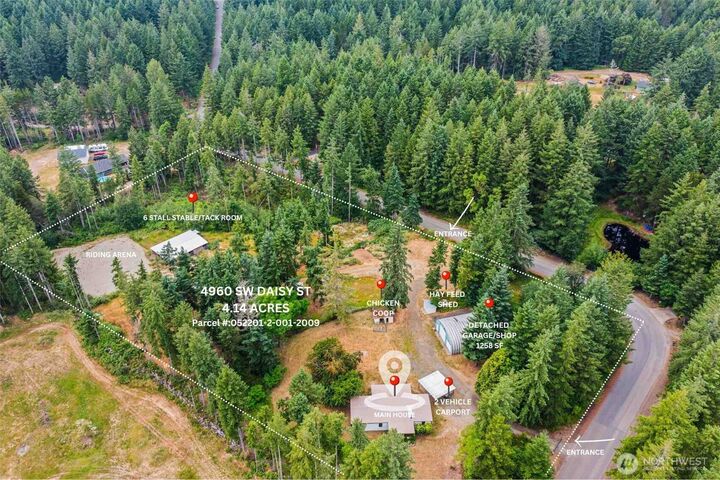 Property Photo: 4960 SW Daisy Street WA 98367