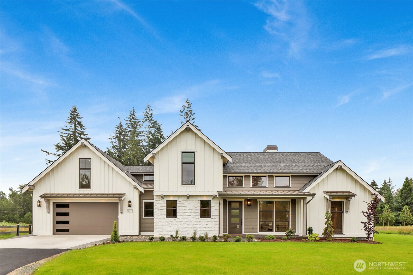 Property Photo: 5712 Denali Lane WA 98226