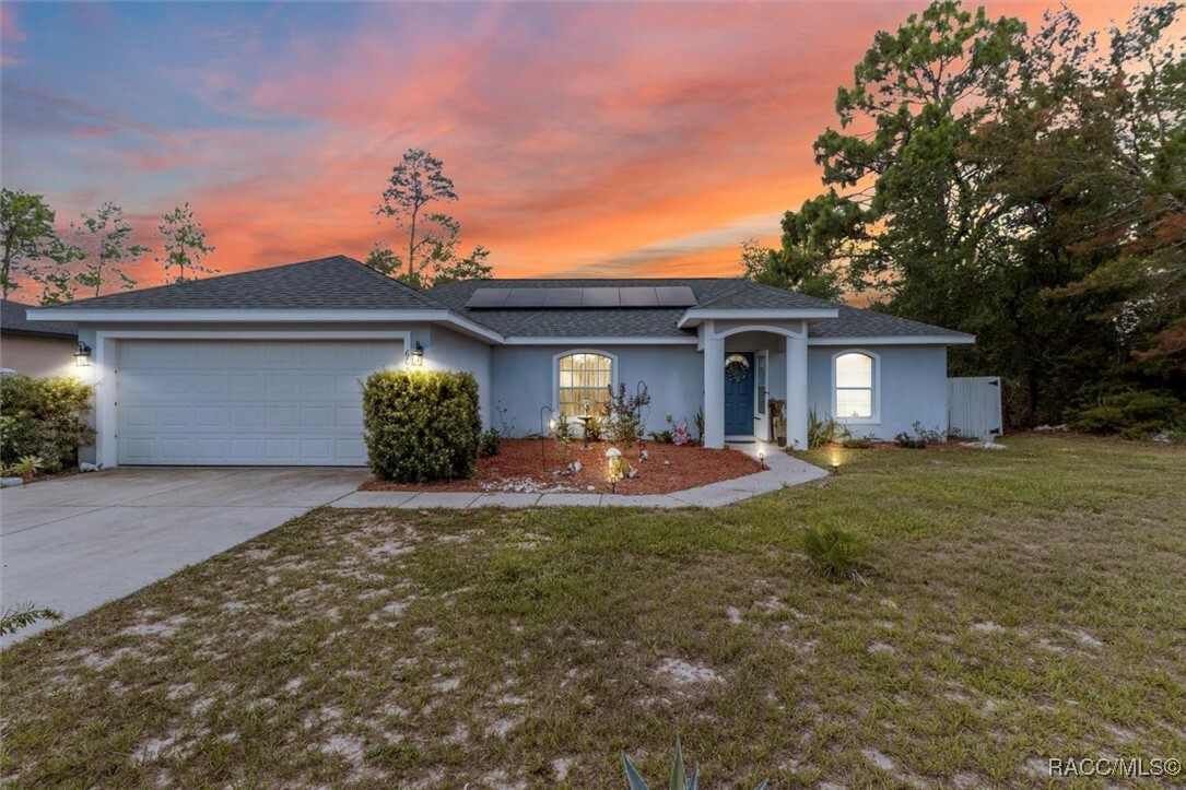 Property Photo: 603 Marion Oaks Boulevard FL 34473