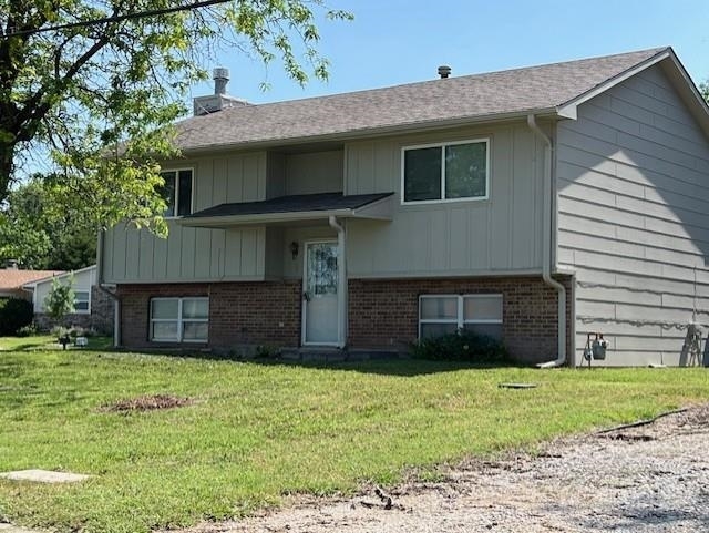 Property Photo:  1 Shenandoah Dr  KS 67052 