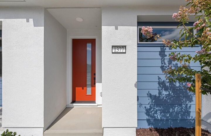 Property Photo: 1377 California Circle CA 95035