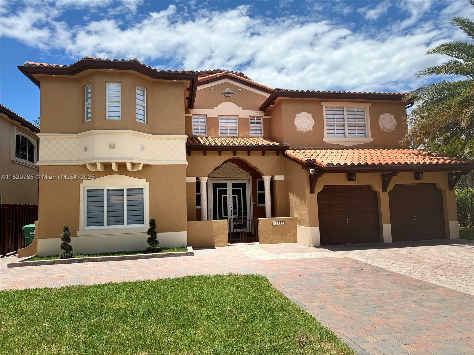 Property Photo: 15445 SW 26th Ter FL 33185