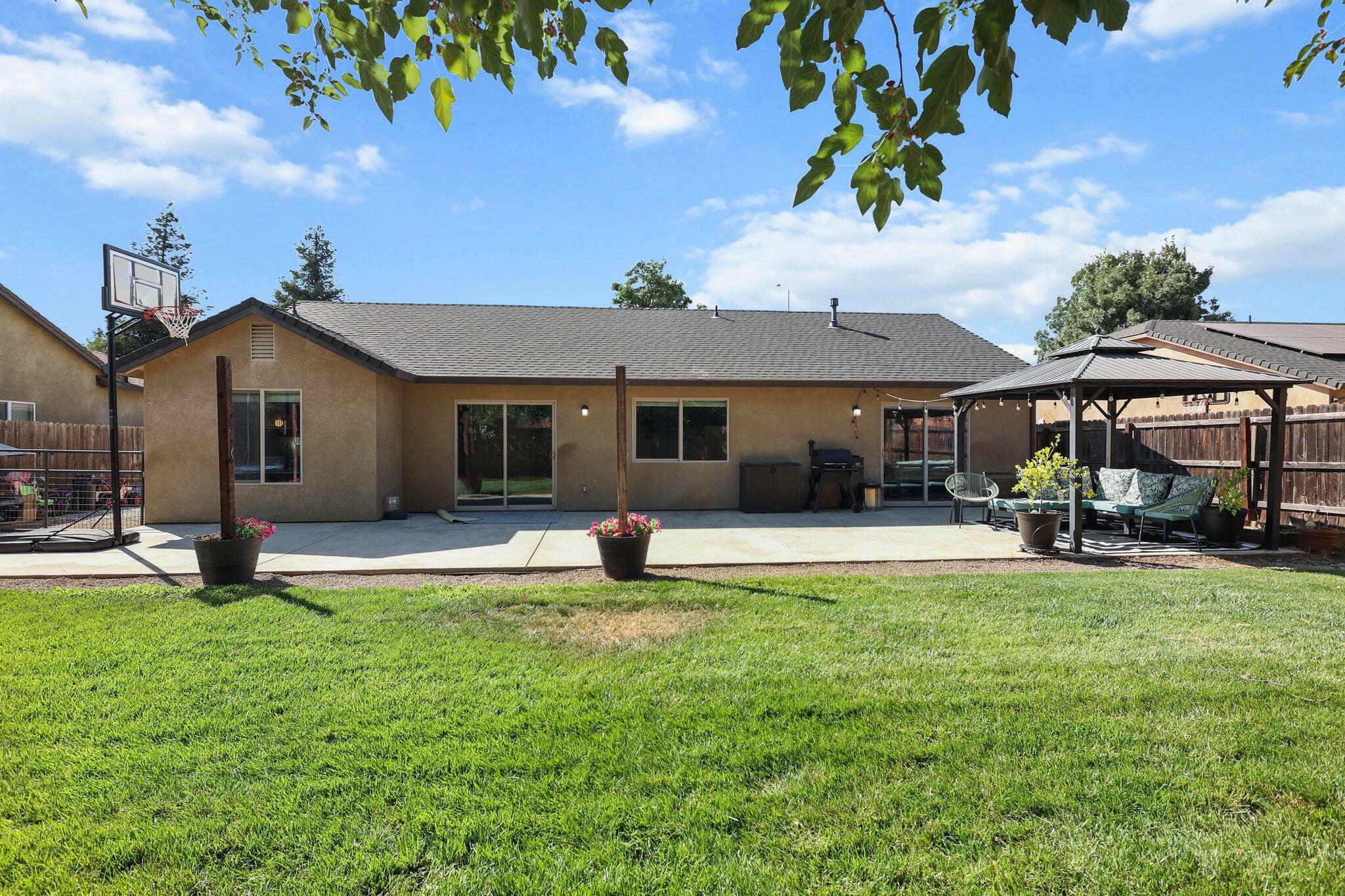 Property Photo: 3525 Humbug Drive CA 96007