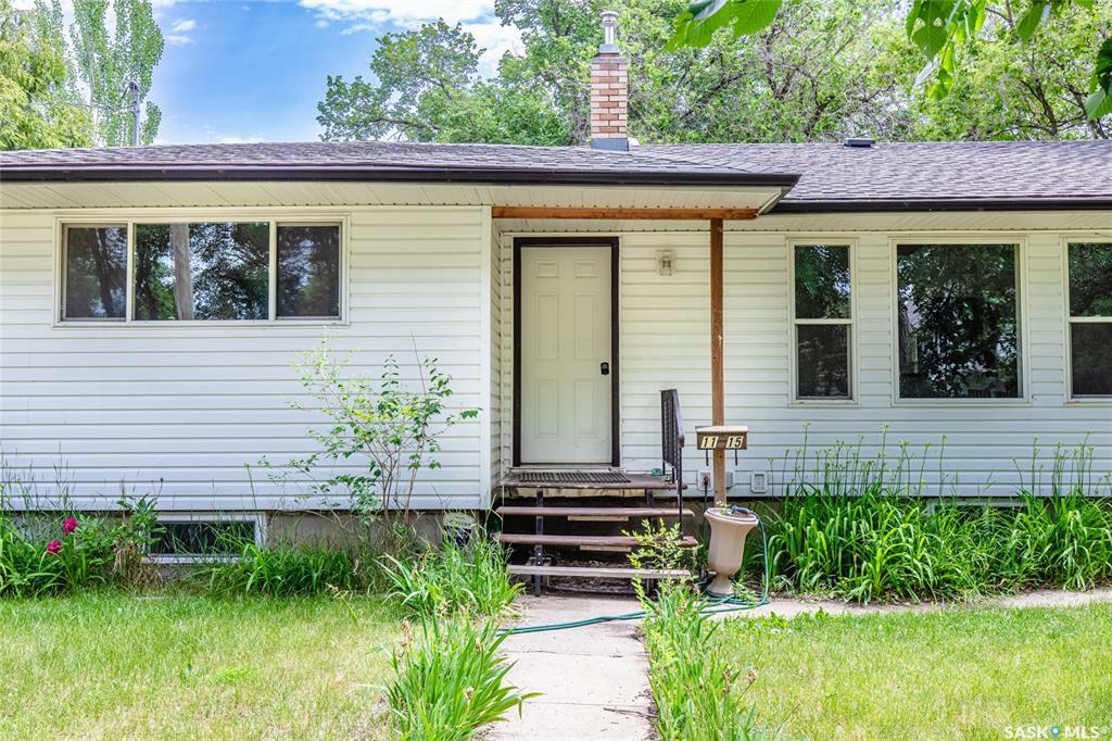 Property Photo: 1115 6th Avenue NW SK S6H 4A7