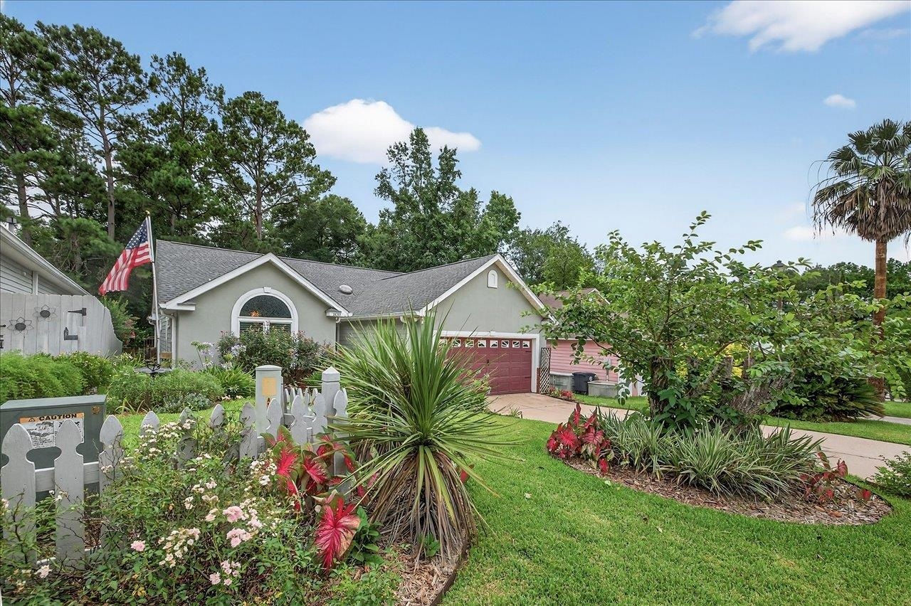 Property Photo:  2032 Ascot Way  FL 32312 