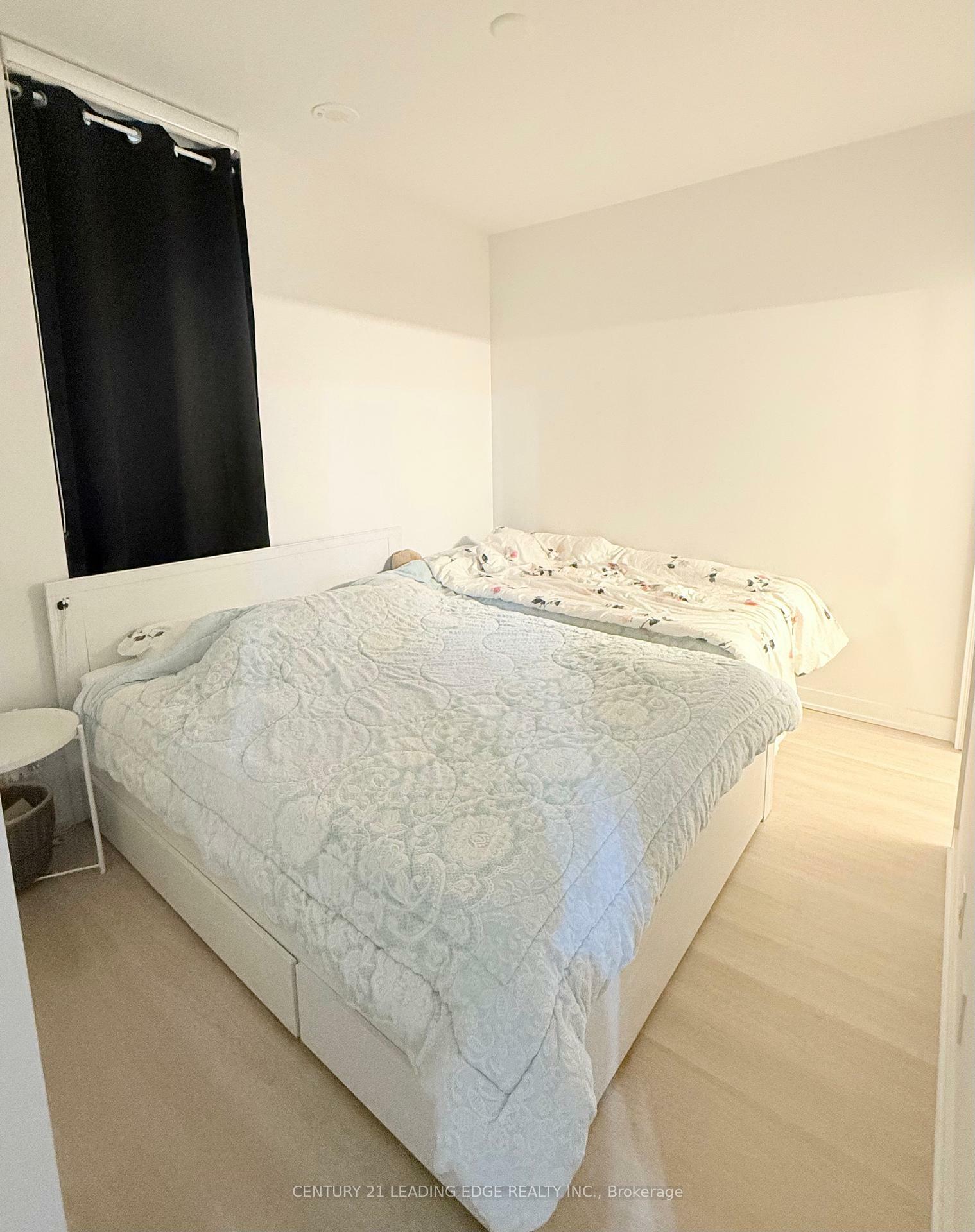 Property Photo: 30 Tretti Way 904 ON M3H 0E3