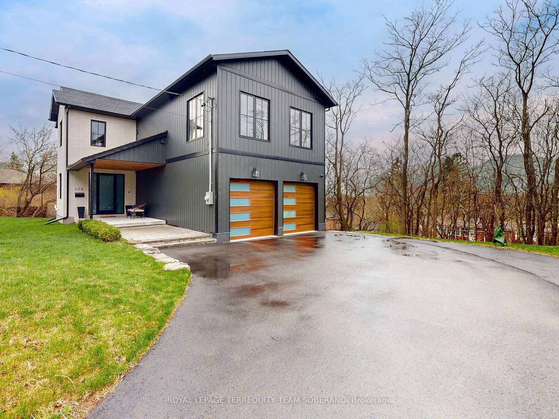 308 Ridgewood Road  Toronto ON M1C 2X2 photo