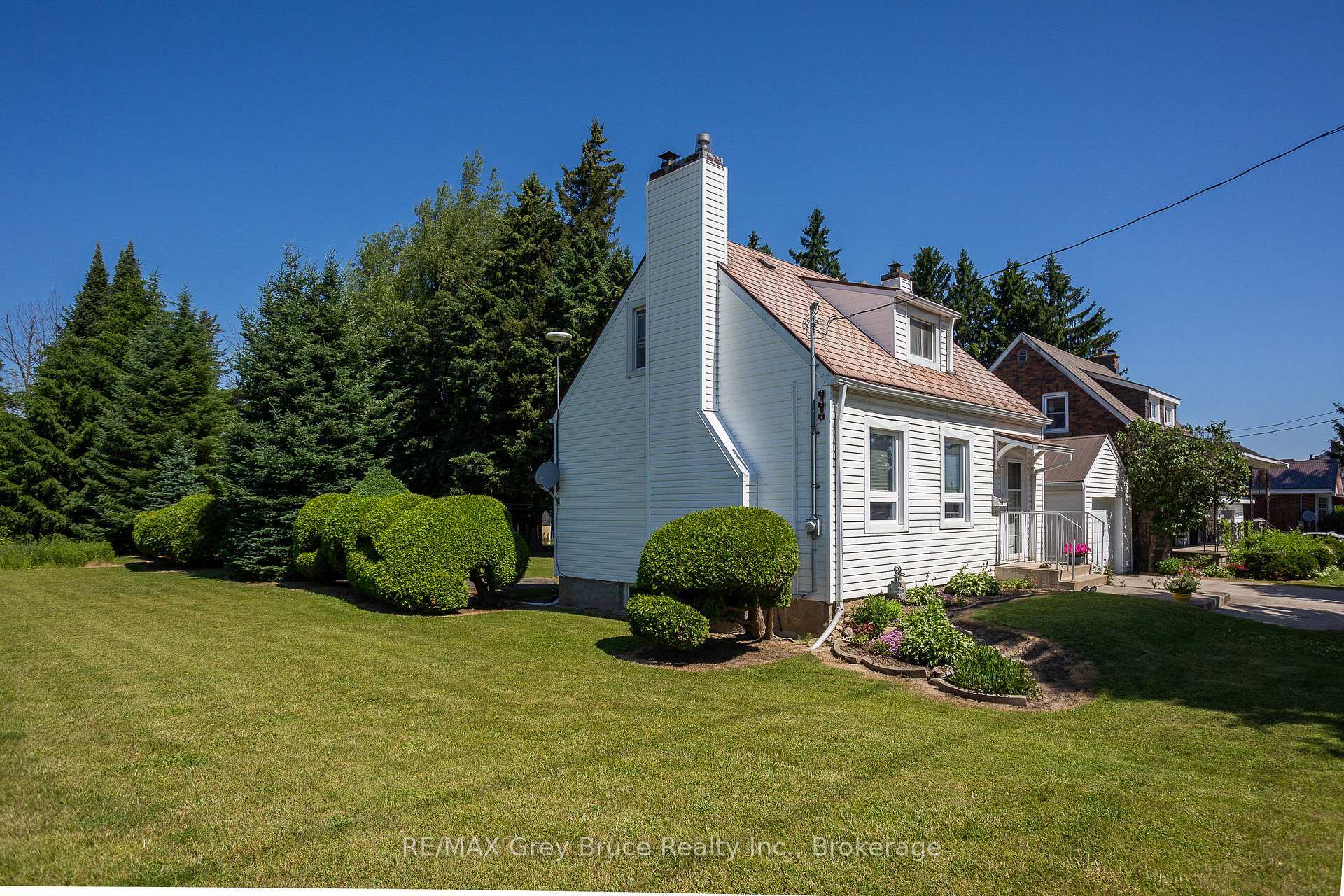Photo de la propriété: 960 10th Street West N/A ON N4K 5R9