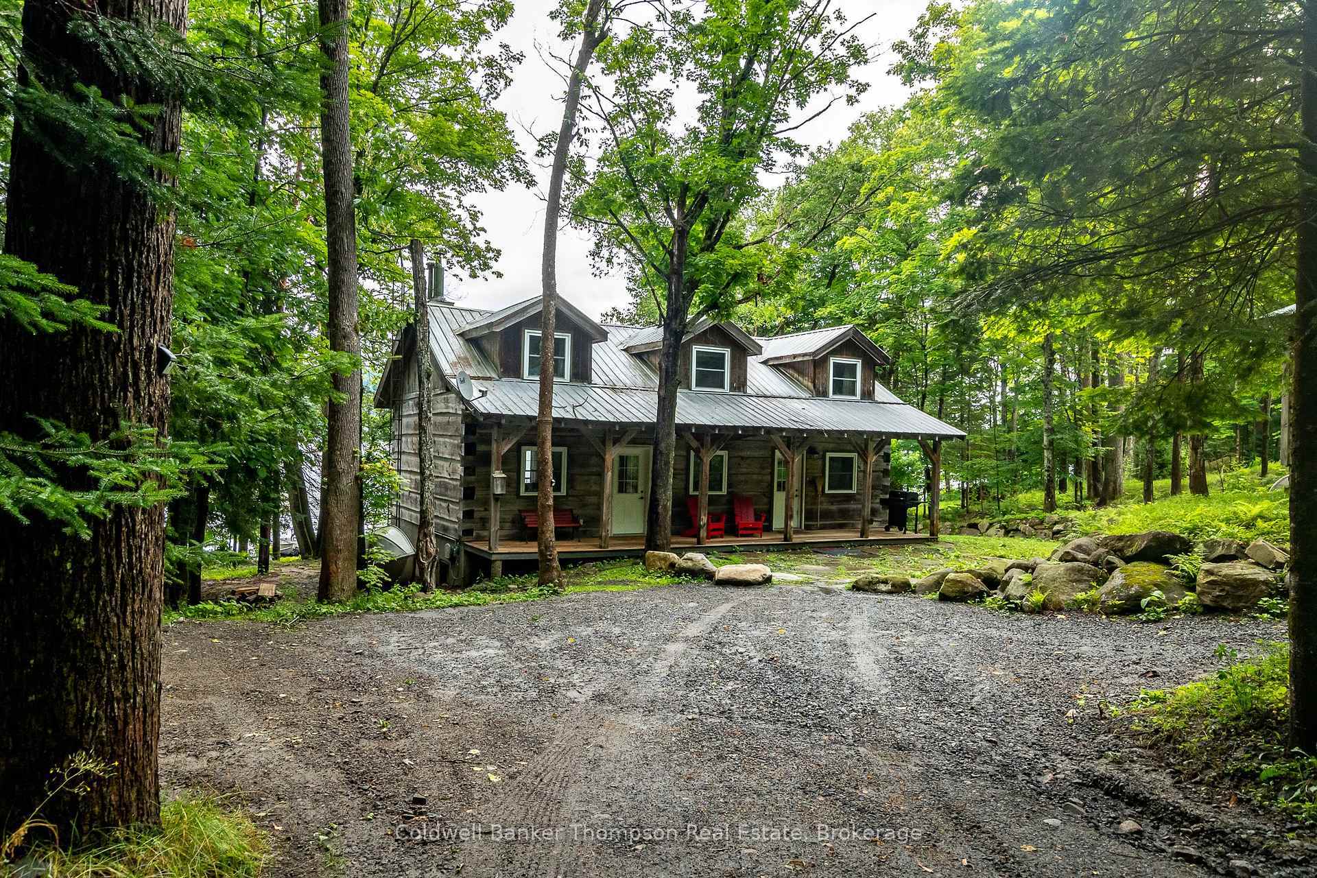 Property Photo: 18 Port Vernon Lane ON P1H 2J2