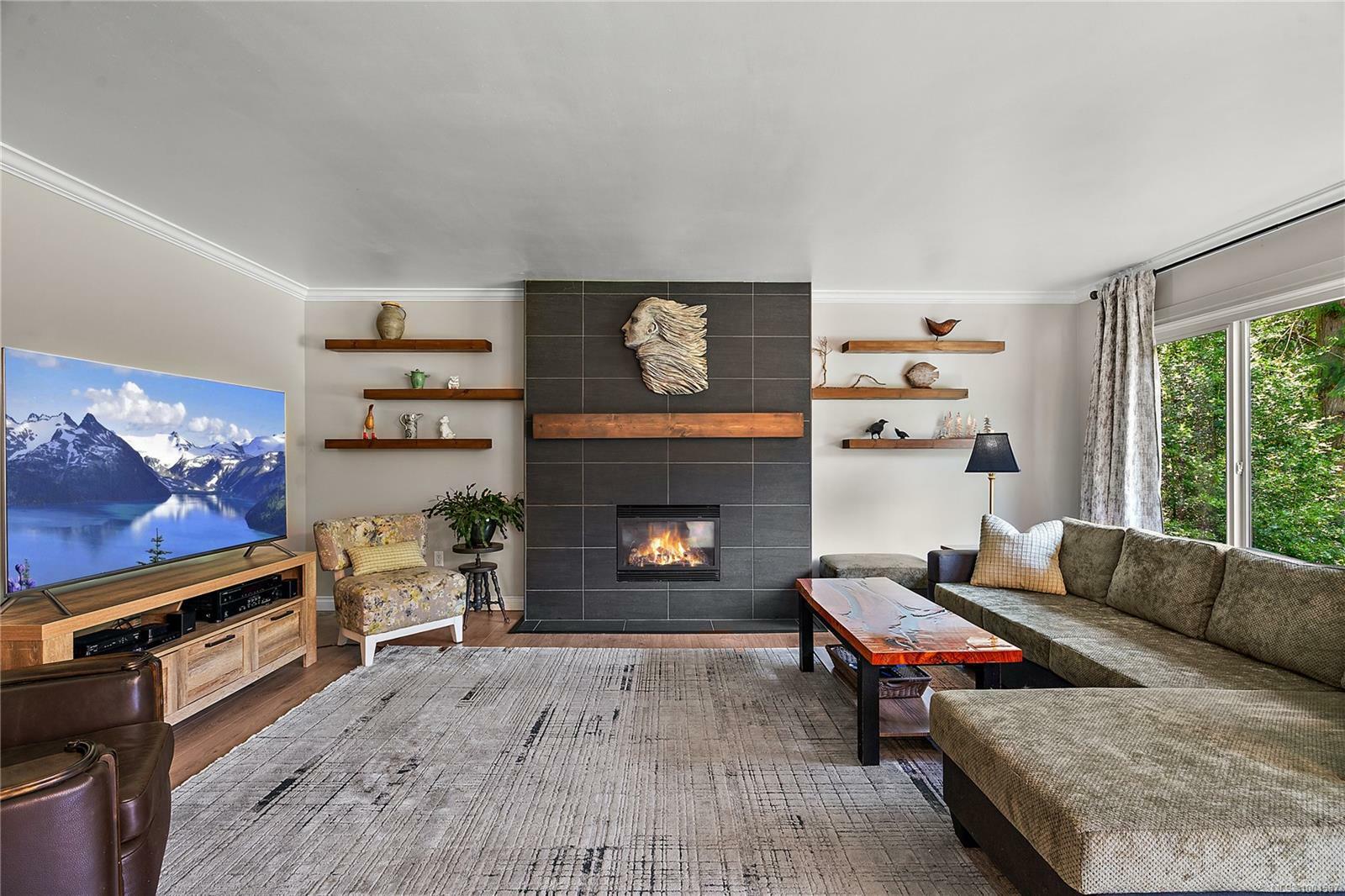 Property Photo:  870 Woodcreek Dr  BC V8L 4R4 