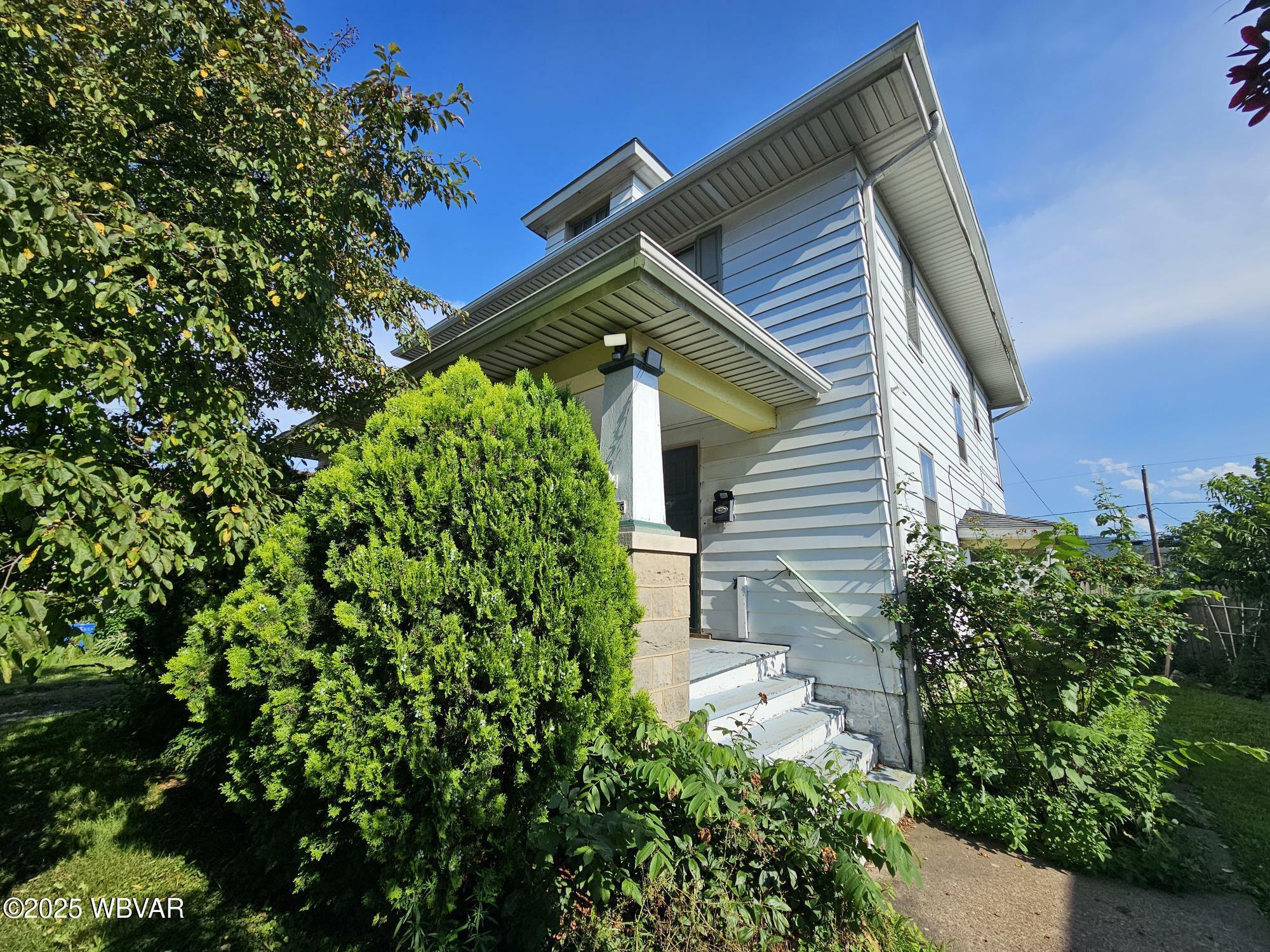 Property Photo: 1165 High Street PA 17701