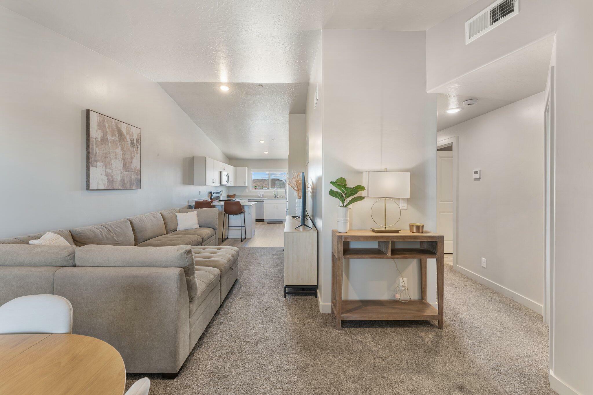 Property Photo: 184 N Lone Rock #B405 UT 84737