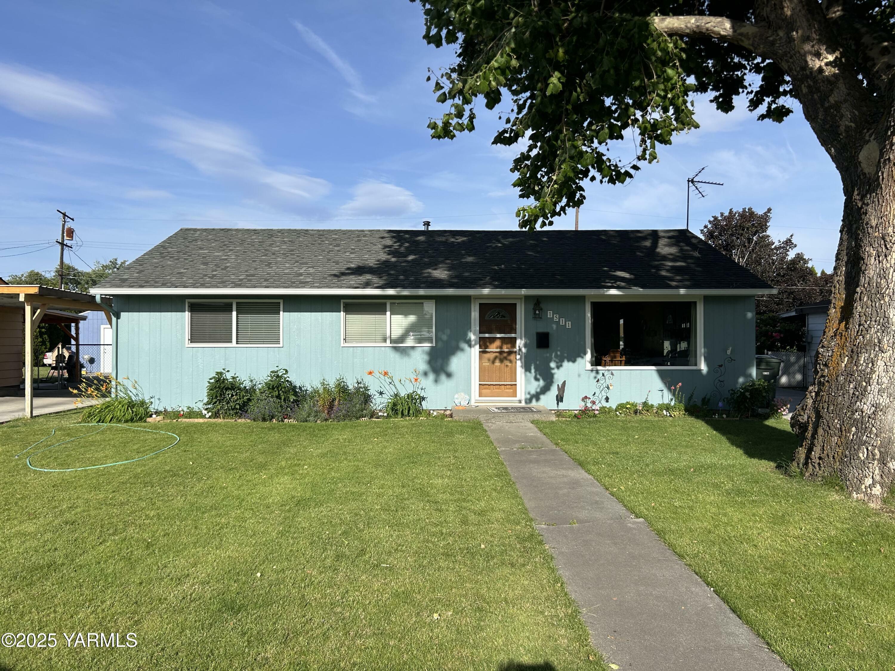 1511 S 5th Ave  Yakima WA 98902 photo