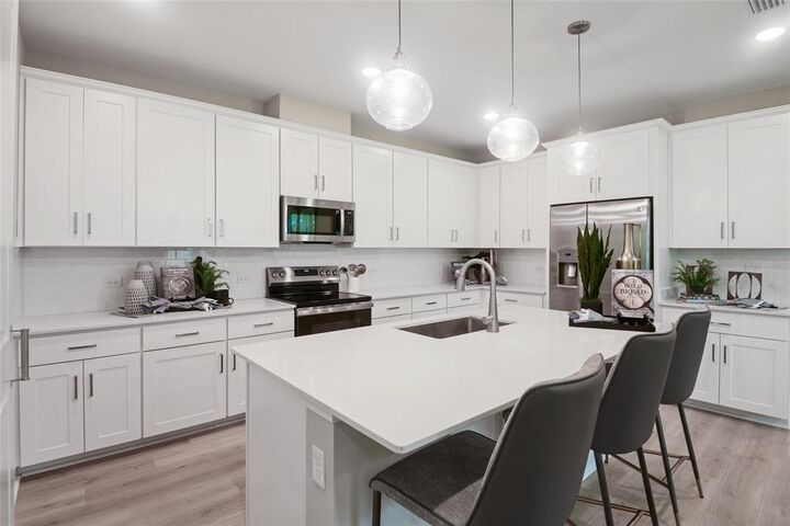 Property Photo: 96051 Carrera Way FL 32034