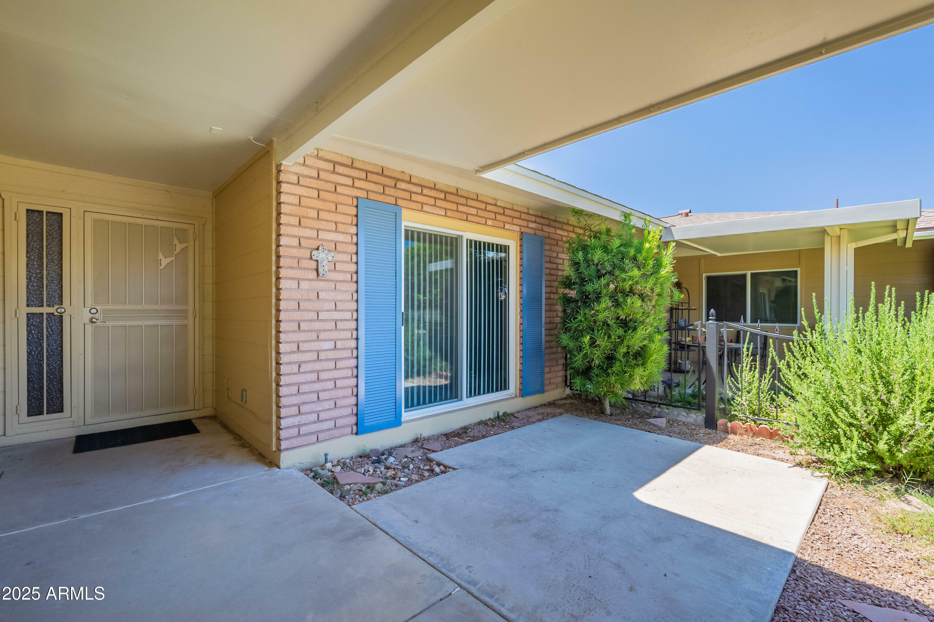 Property Photo: 10513 W Roundelay Circle AZ 85351