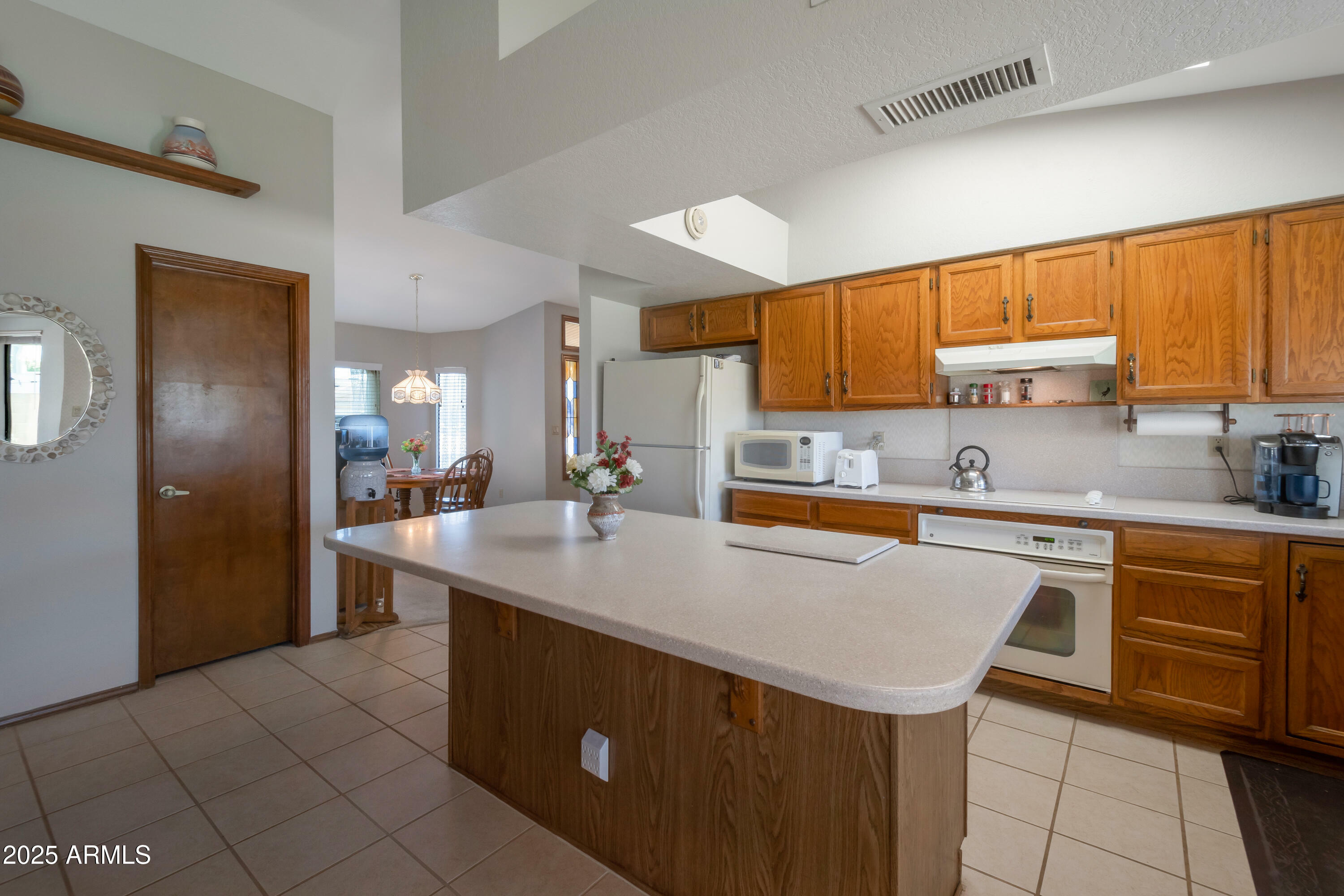 Property Photo: 3227 W Kristal Way AZ 85027