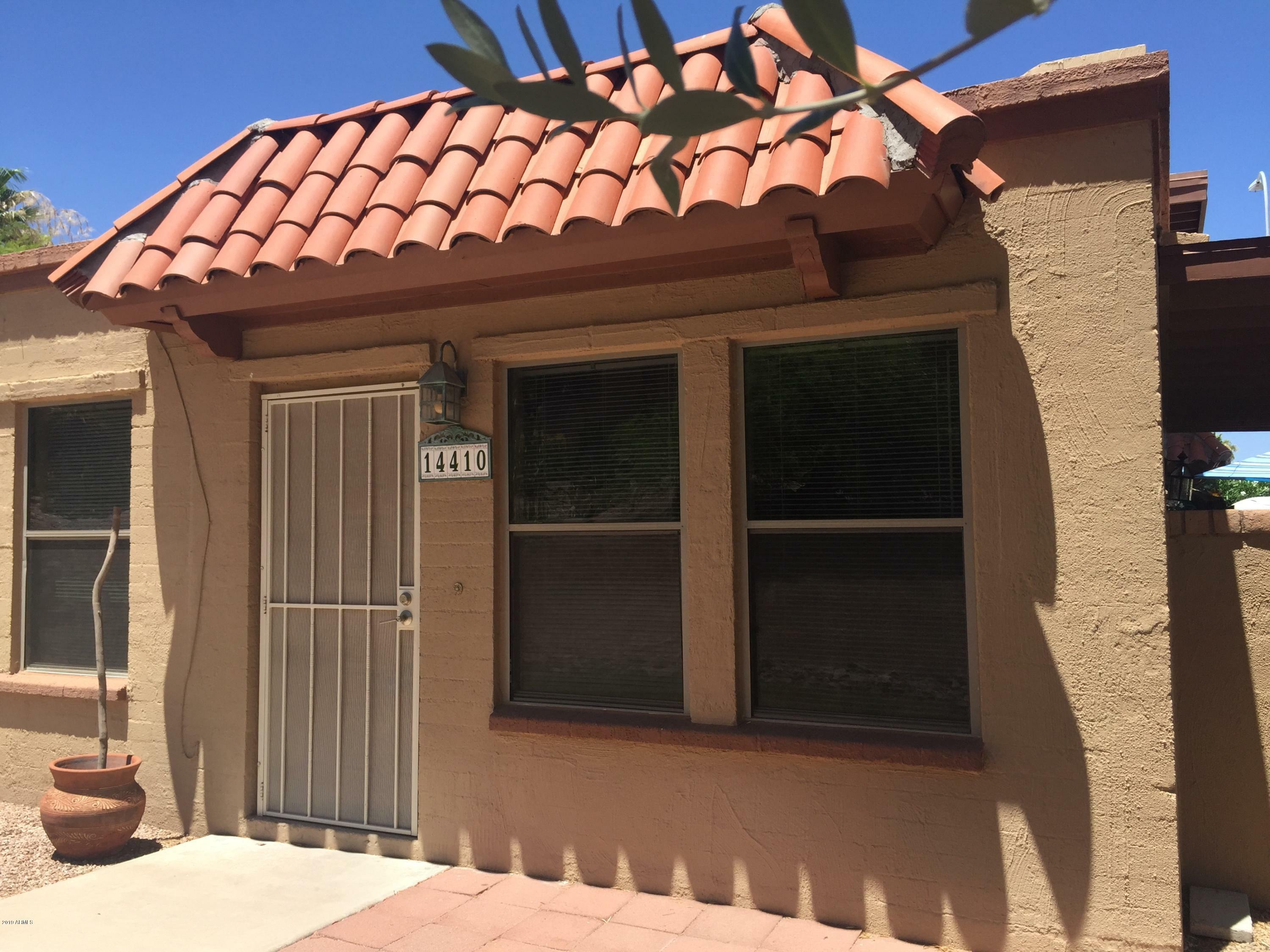 Property Photo: 14410 N Teakwood Lane AZ 85268