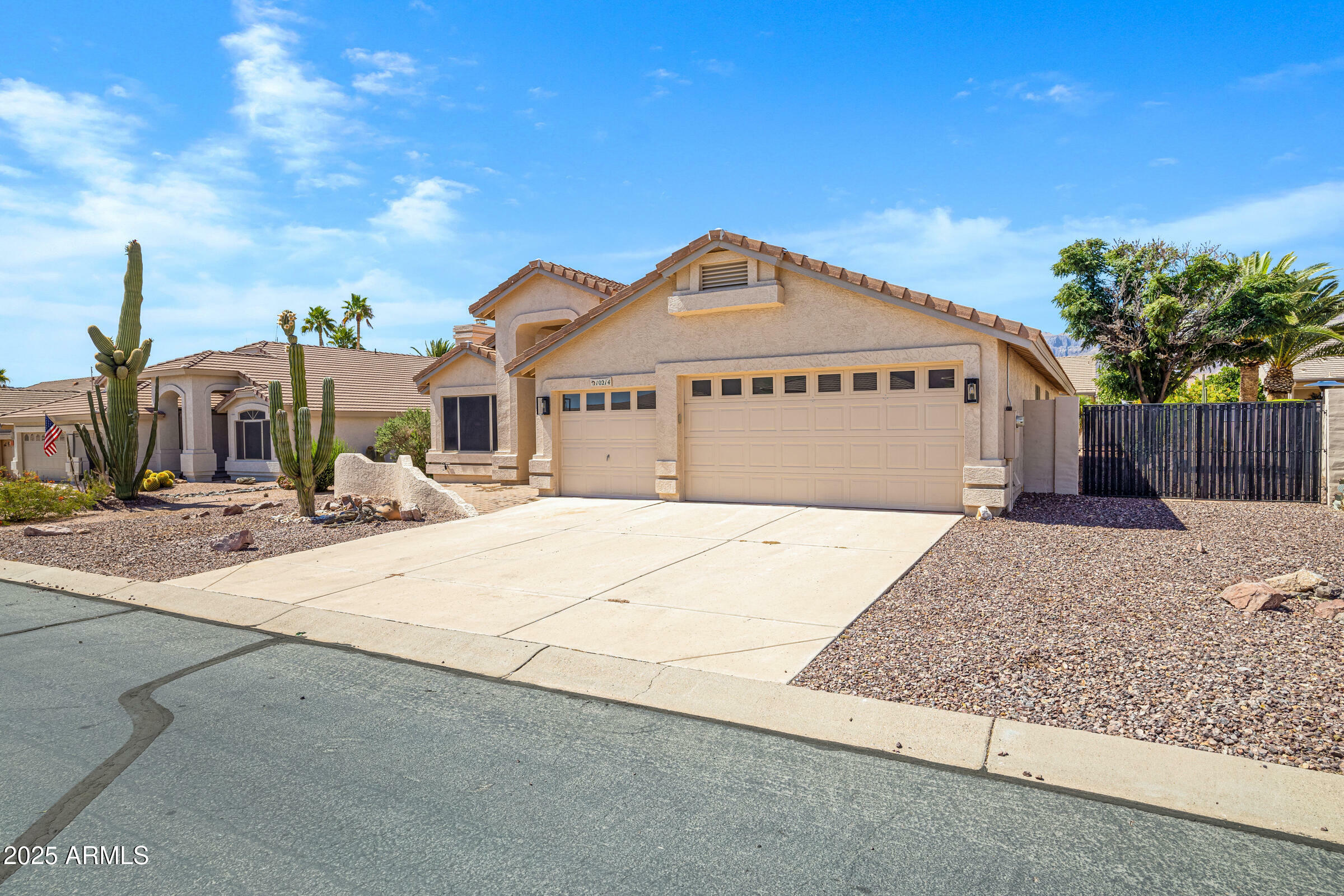 Property Photo:  10214 E Moonshadow Way  AZ 85118 
