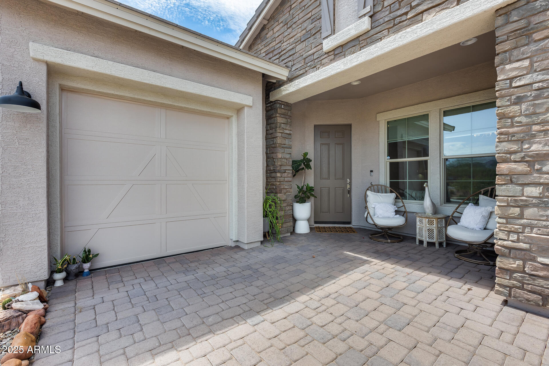 Property Photo: 7192 S Wesley Court AZ 85118
