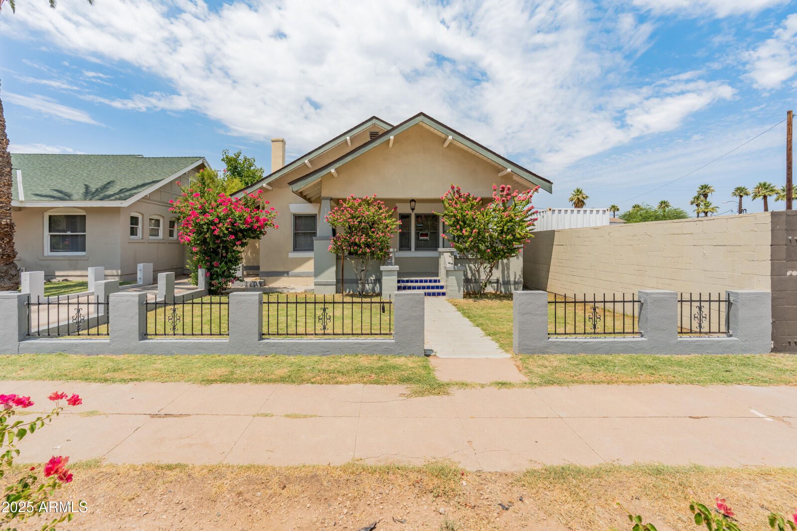Property Photo:  126 N 9th Avenue  AZ 85007