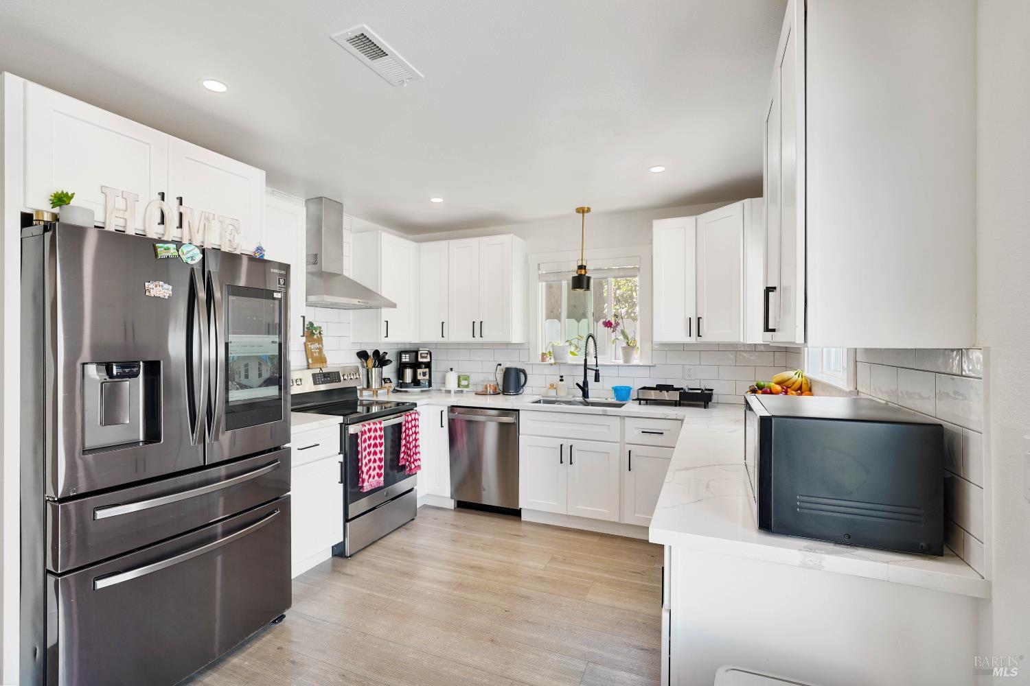 Property Photo: 451 37th Street CA 94805