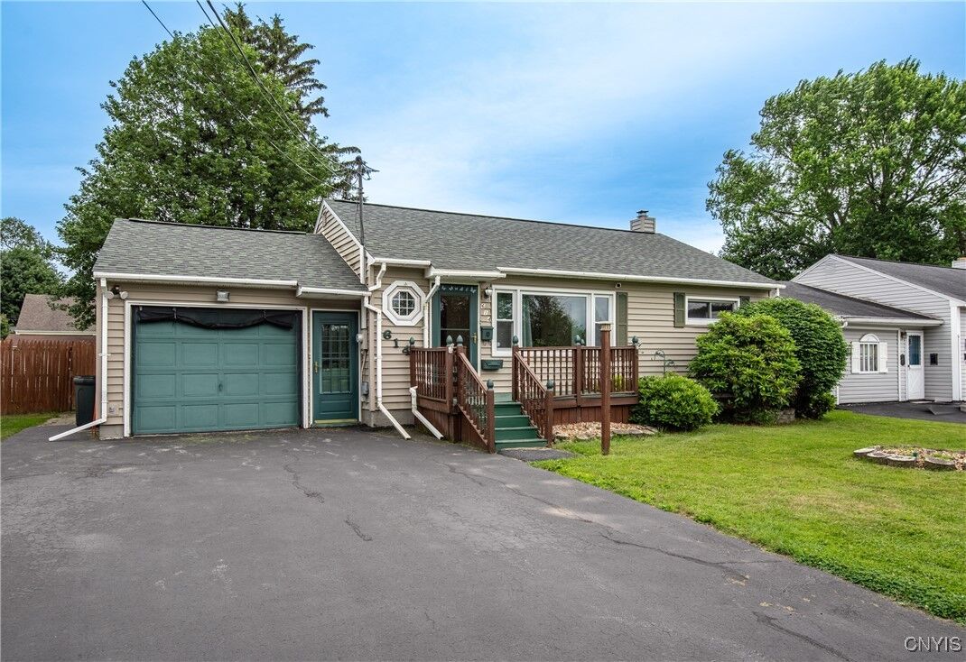 Property Photo:  614 Coolidge Road  NY 13502 