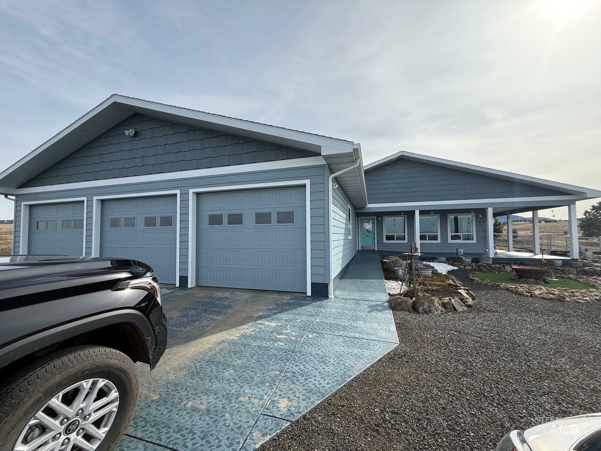 Property Photo: 129 Windmill Creek ID 83530