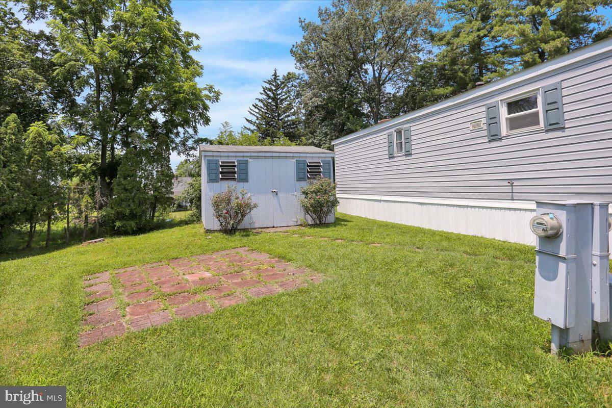 Property Photo: 327 Hampshire Avenue PA 19606
