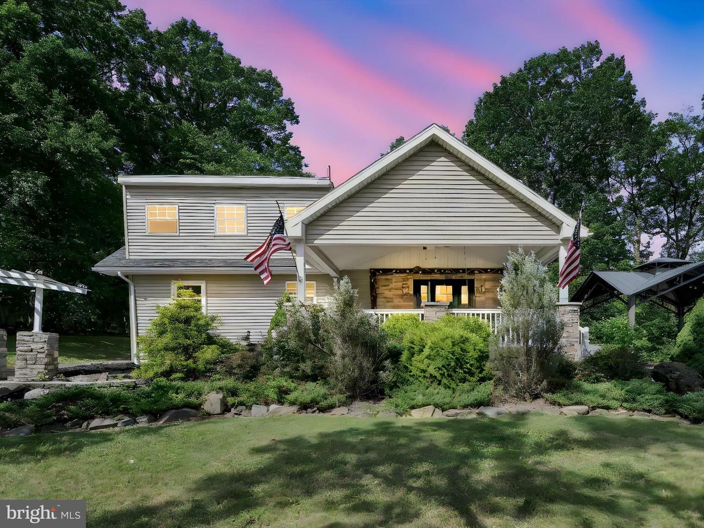 Property Photo: 425 Mohave Drive PA 17922