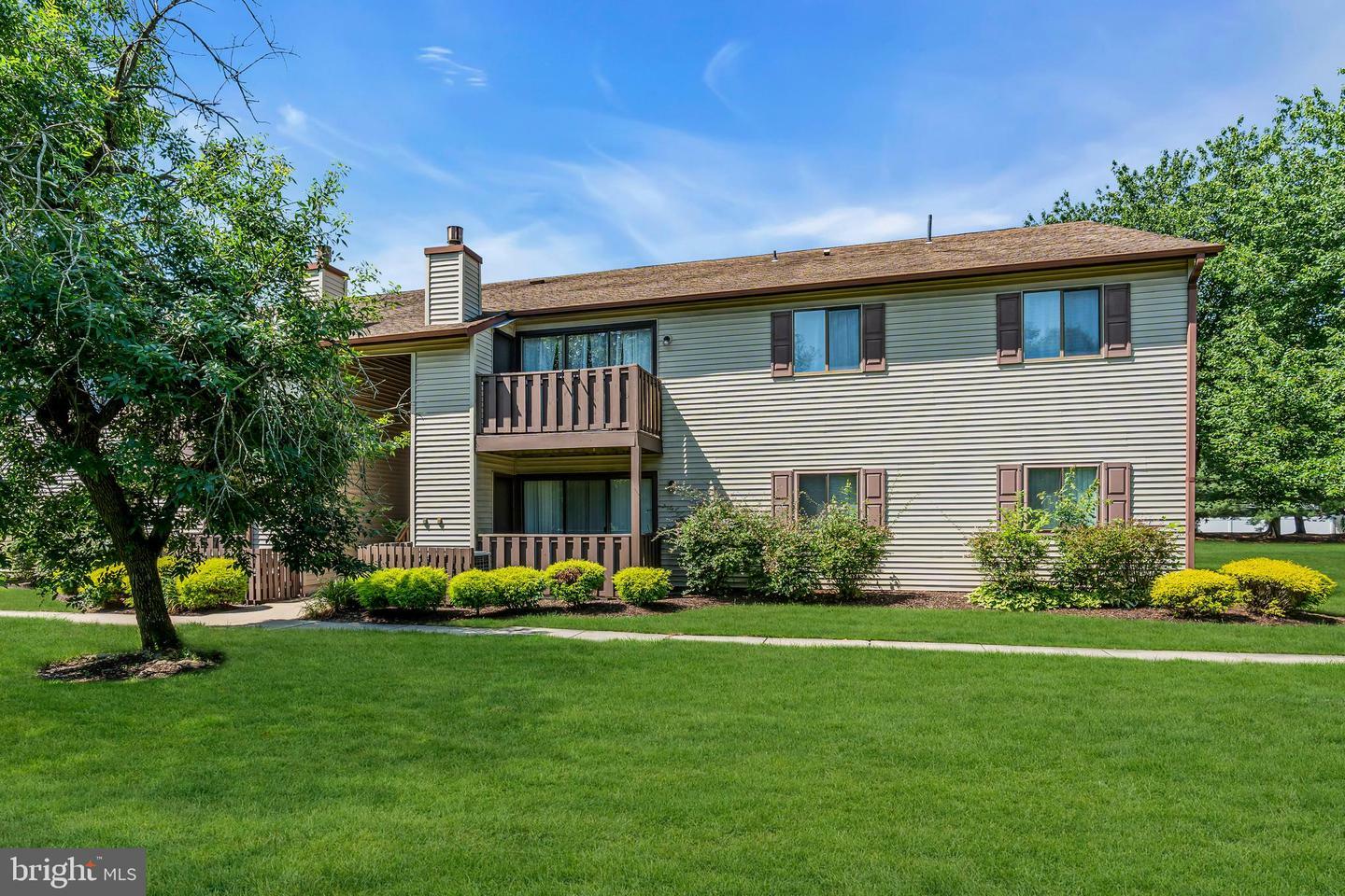 Property Photo: 1205 Maresfield Court NJ 08053