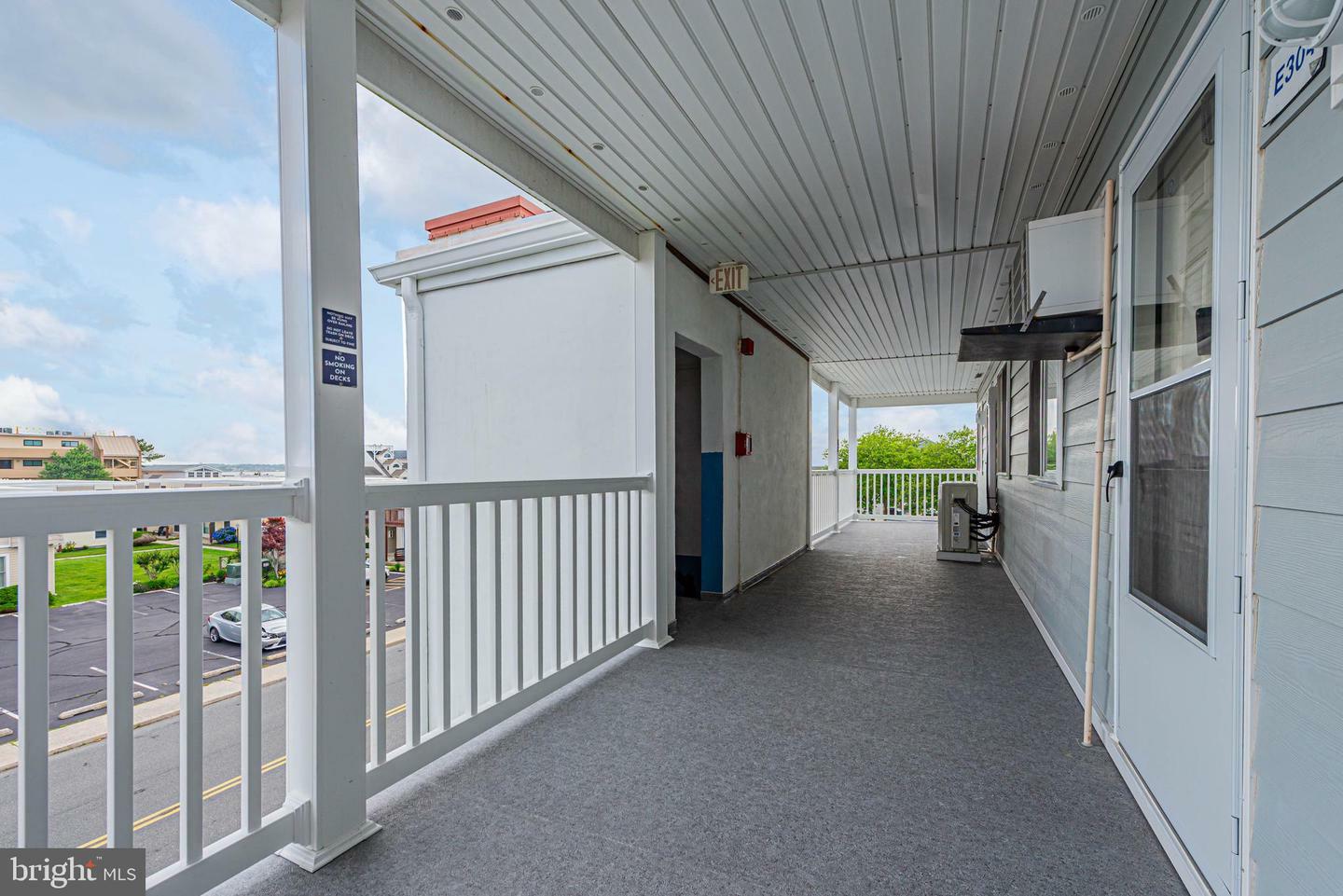 Property Photo: 424 Lark Lane E304 MD 21842