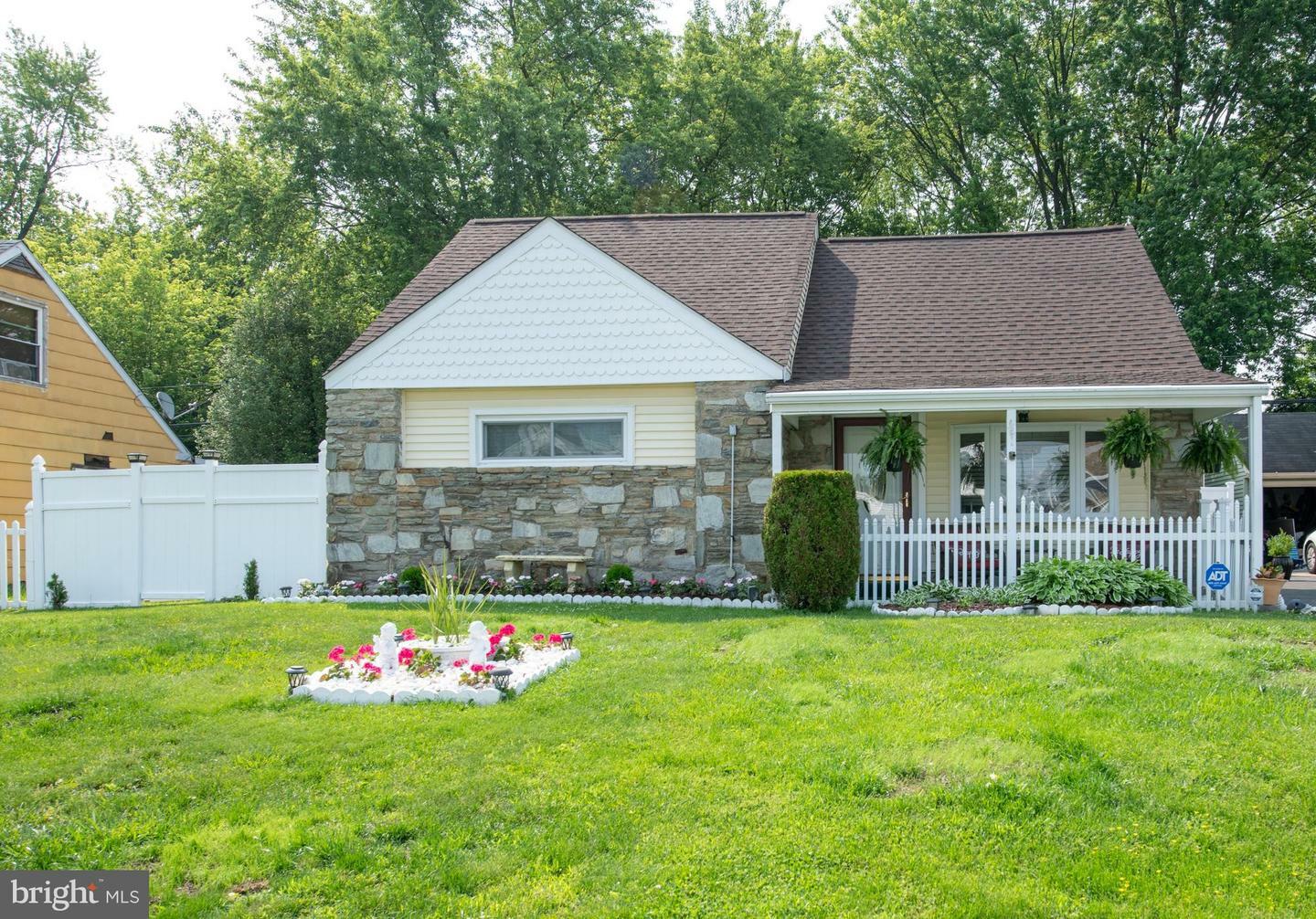 Property Photo: 11013 Stevens Road PA 19116