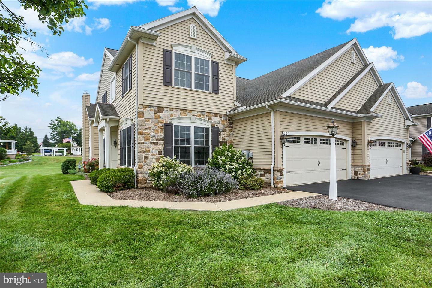 Property Photo: 107 Bluebell Drive PA 17050