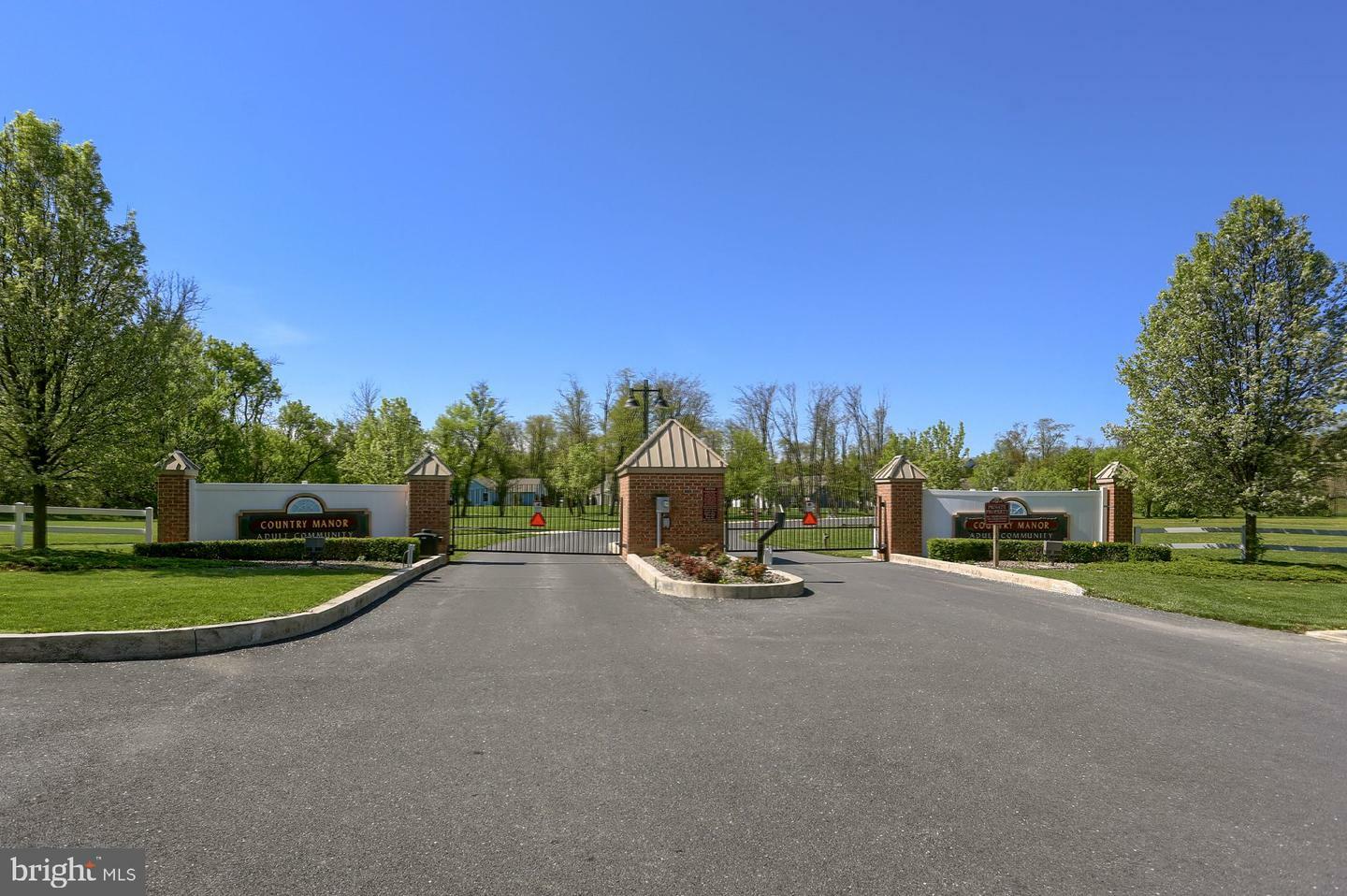 Property Photo: 22 Lantern Lane PA 17257