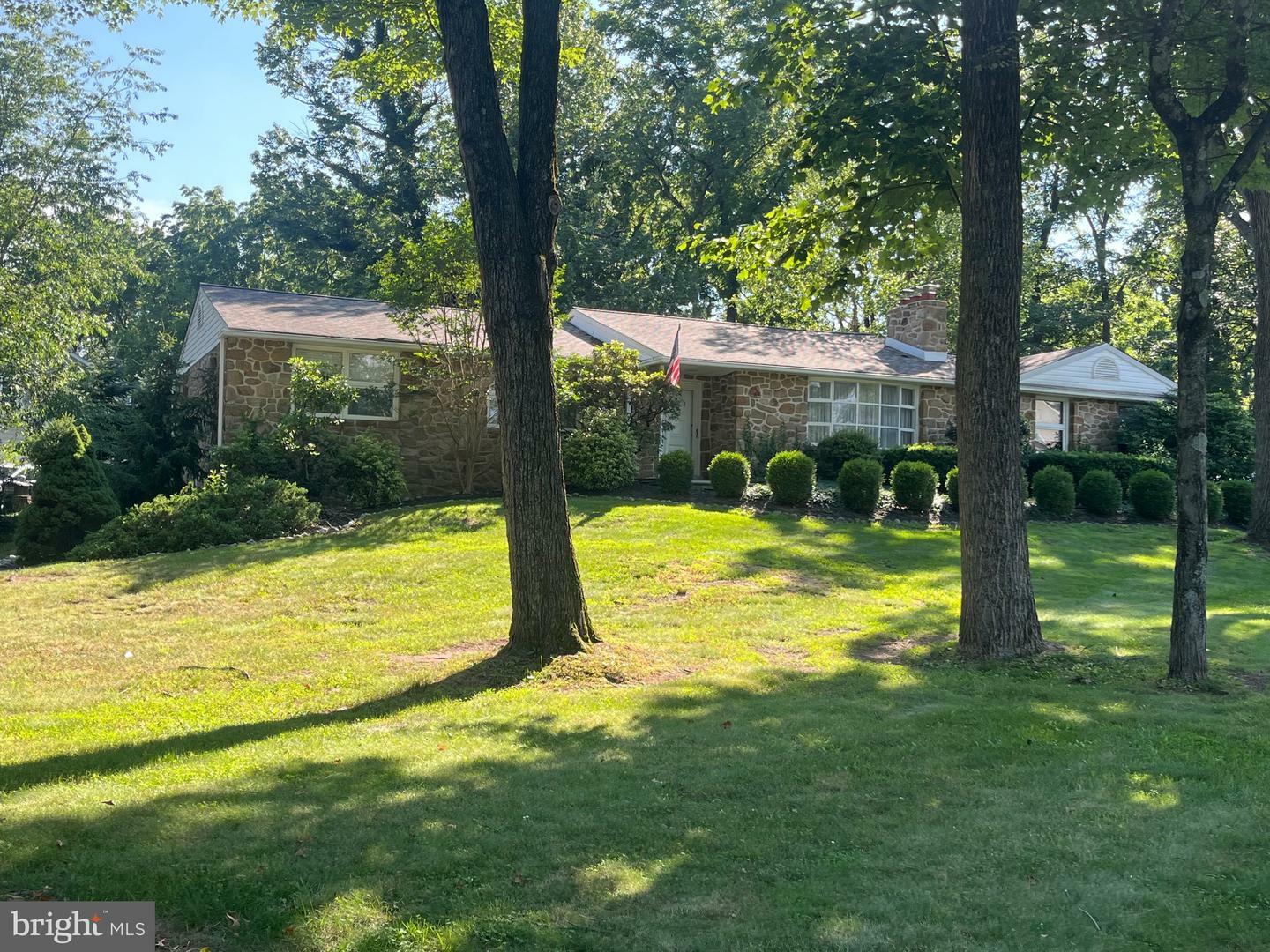 Property Photo:  152 Mallard Road  PA 18966 