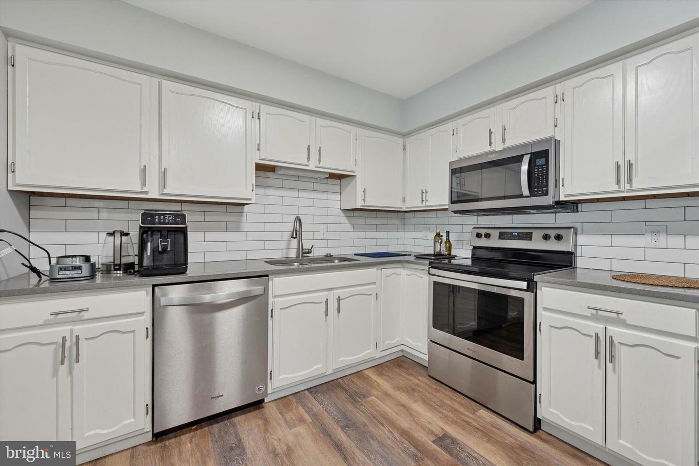 Property Photo:  250 Valley Stream Lane  PA 19087 