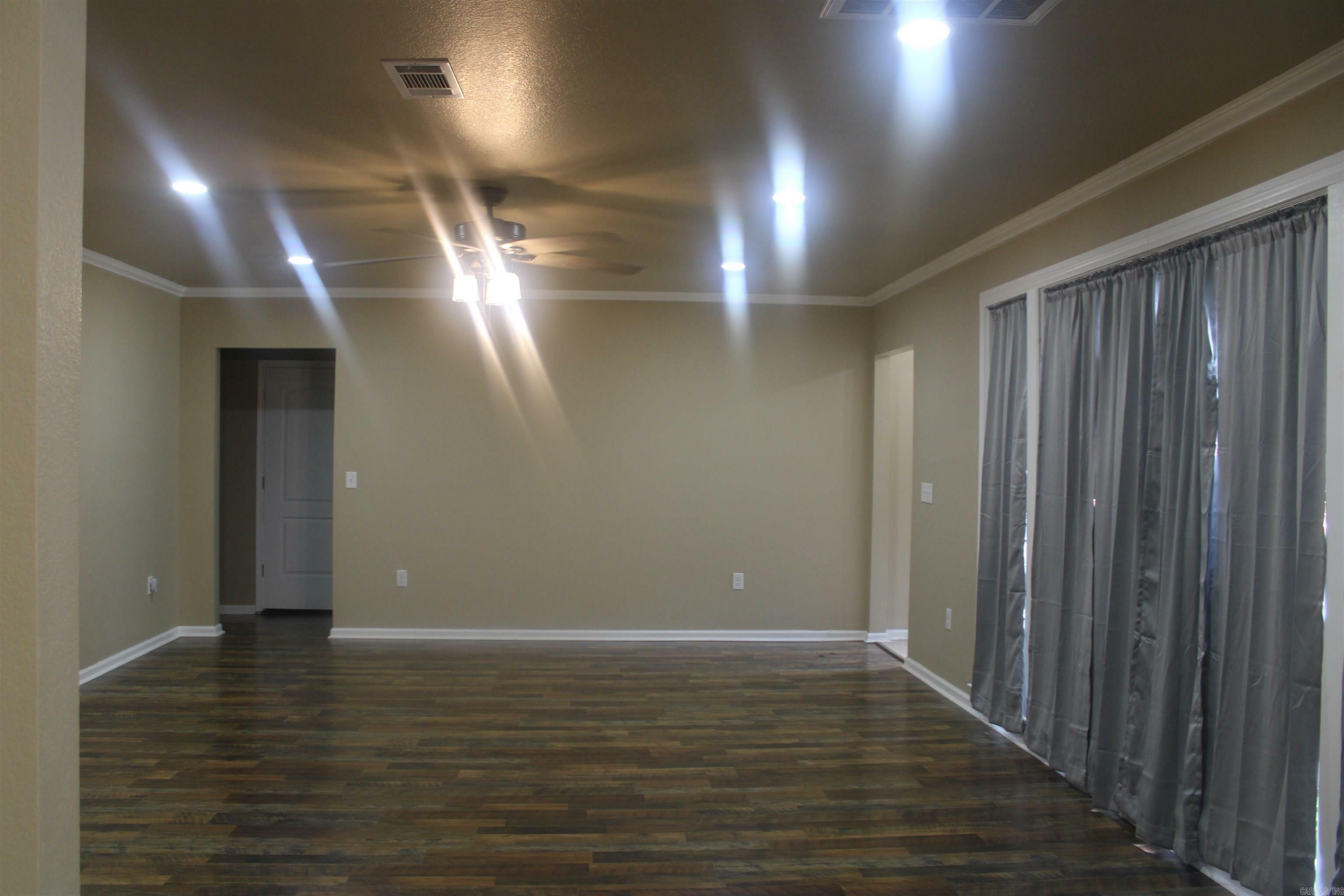Property Photo: 1300 W 28th Avenue AR 71603