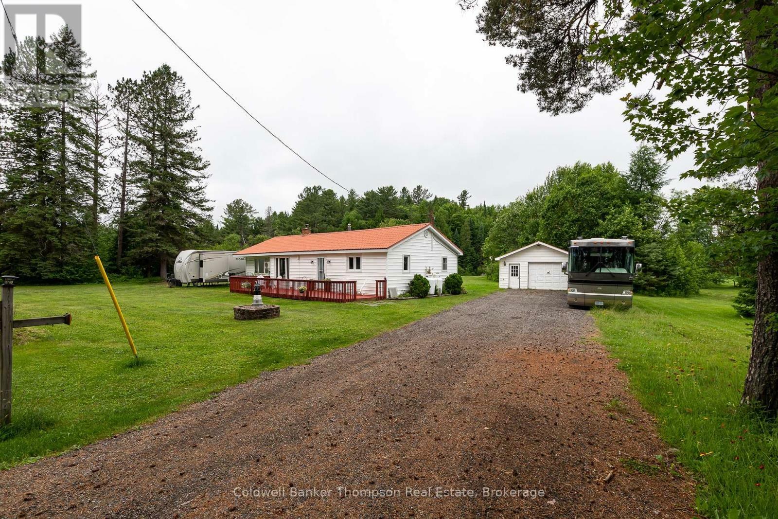 Property Photo:  4242 Ravenscliffe Road  ON P1H 2J2 